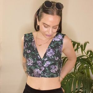 Vintage ☮️ Floral Crop Tank